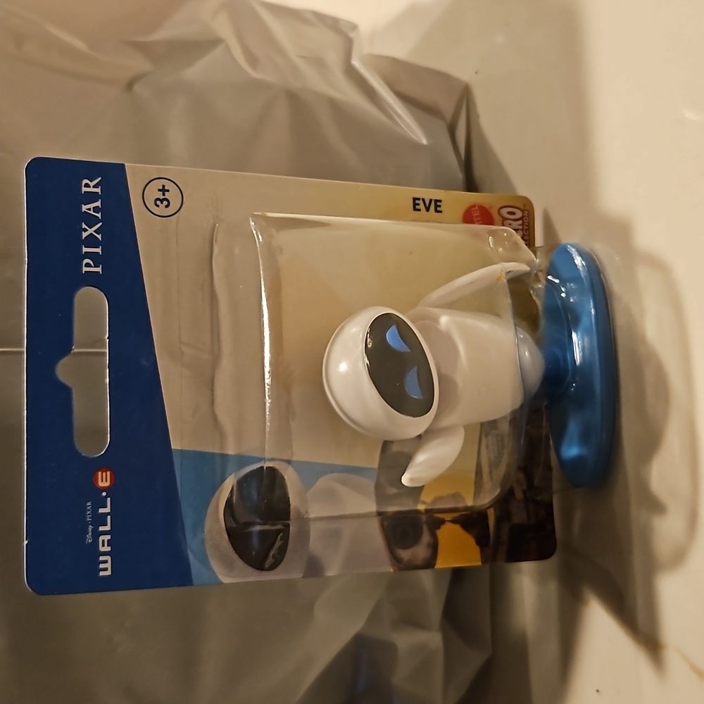 Mattel micro collection wall e pixar